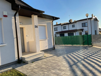 Dom wielkopolskie
poznański
Dopiewo
Skórzewo Do wynajęcia 4599 PLN 81 m2 