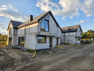 Mieszkanie małopolskie
Tarnów Na sprzedaż 499 043 PLN 65 m2 