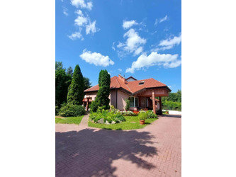 Dom warmińsko-mazurskie
Olsztyn
Jaroty Na sprzedaż 2 050 000 PLN 600 m2 