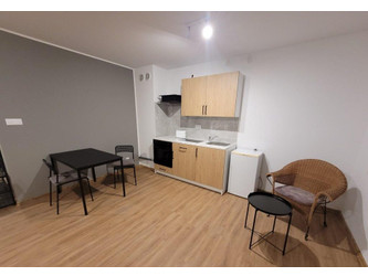 Mieszkanie dolnośląskie
Wrocław
Krzyki
Klecina Do wynajęcia 2400 PLN 30 m2 