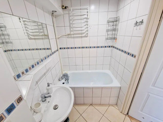 Pokój wielkopolskie
Poznań
Górczyn Do wynajęcia 1100 PLN 