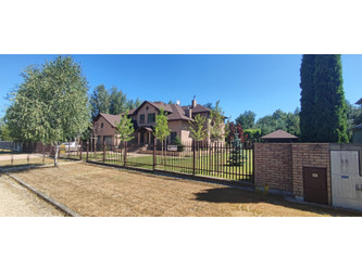 Dom mazowieckie
grodziski
Grodzisk Mazowiecki
Czarny Las Na sprzedaż 3 600 000 PLN 530 m2 