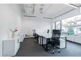 Biuro mazowieckie
Warszawa
Mokotów Do wynajęcia 10 093 PLN 130 m2 