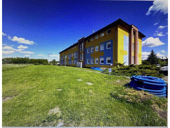 Biurowiec małopolskie
tarnowski
Wierzchosławice
Mikołajowice Na sprzedaż 6 650 894 PLN 1510,75 m2 