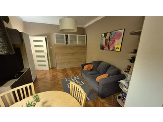 Mieszkanie świętokrzyskie
Kielce
Centrum Na sprzedaż 480 000 PLN 49 m2 