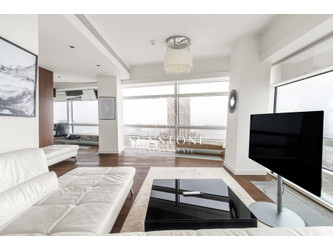 Mieszkanie mazowieckie
Warszawa
Śródmieście Do wynajęcia 15 000 PLN 90 m2 