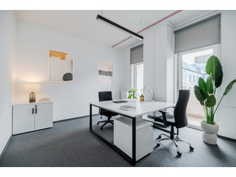Biuro mazowieckie
Warszawa
Wola Do wynajęcia 8116 PLN 92 m2 