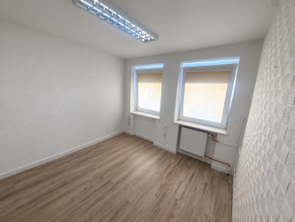 Biuro zachodniopomorskie
Szczecin Do wynajęcia 1450 PLN 12 m2 