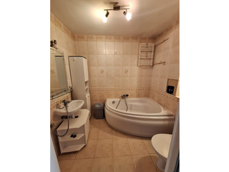 Mieszkanie świętokrzyskie
Kielce
Słoneczne Wzgórze Do wynajęcia 1500 PLN 47,5 m2 