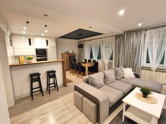 Mieszkanie małopolskie
Tarnów
Piaskówka Na sprzedaż 569 000 PLN 70 m2 