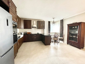 Mieszkanie mazowieckie
Warszawa
Mokotów Na sprzedaż 1 983 000 PLN 165,3 m2 