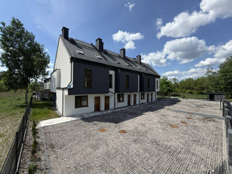 Mieszkanie mazowieckie
Warszawa Na sprzedaż 949 000 PLN 132 m2 