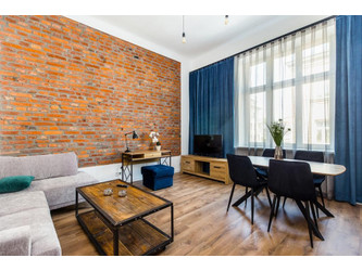 Mieszkanie małopolskie
Kraków
Stare Miasto Do wynajęcia 3530 PLN 48 m2 