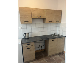 Mieszkanie mazowieckie
warszawski zachodni
Ożarów Mazowiecki
Pogroszew Do wynajęcia 2000 PLN 21 m2 