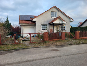 Dom pomorskie
Gdynia Na sprzedaż 262 440 PLN 130 m2 