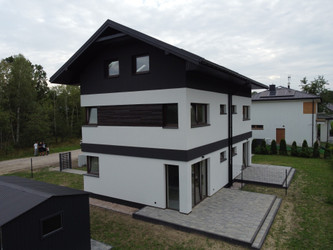 Dom mazowieckie
otwocki
Józefów Na sprzedaż 1 250 000 PLN 140 m2 