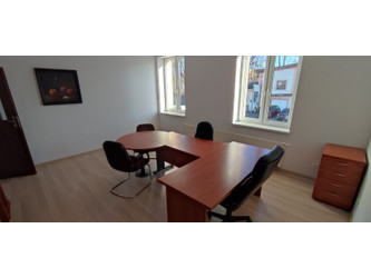 Biuro dolnośląskie
Jelenia Góra
Śródmieście Do wynajęcia 1600 PLN 35 m2 