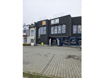 Lokal małopolskie
Tarnów Do wynajęcia 5000 PLN 220 m2 