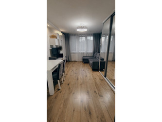 Mieszkanie mazowieckie
Warszawa
Wawer Na sprzedaż 575 000 PLN 37,5 m2 