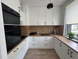 Mieszkanie pomorskie
Gdańsk
Jasień Do wynajęcia 2600 PLN 39 m2 