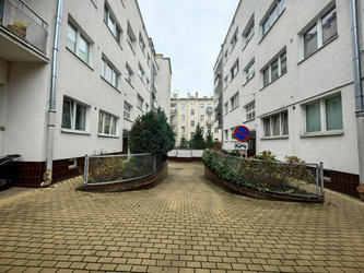 Kamienica, blok mazowieckie
Warszawa
Praga-Północ Na sprzedaż 3 522 240 PLN 440,28 m2 