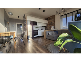 Mieszkanie śląskie
Katowice
Piotrowice-Ochojec
Piotrowice Na sprzedaż 619 000 PLN 47,12 m2 