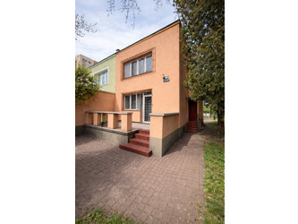 Dom mazowieckie
Warszawa
Mokotów Na sprzedaż 3 490 000 PLN 240,4 m2 