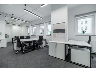 Biuro mazowieckie
Warszawa
Wola Do wynajęcia 5944 PLN 89 m2 