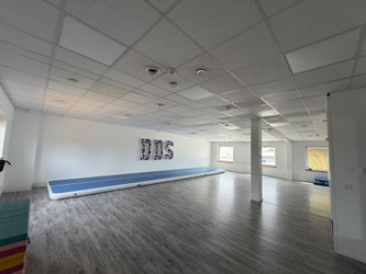 Lokal pomorskie
Gdańsk
Orunia-Św. Wojciech-Lipce
Orunia Do wynajęcia 8400 PLN 205 m2 