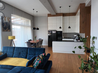 Mieszkanie dolnośląskie
Wrocław
Krzyki Na sprzedaż 1 600 000 PLN 140 m2 