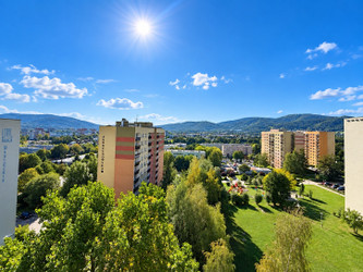 Mieszkanie śląskie
Bielsko-Biała
Os. Beskidzkie Na sprzedaż 485 000 PLN 53,8 m2 