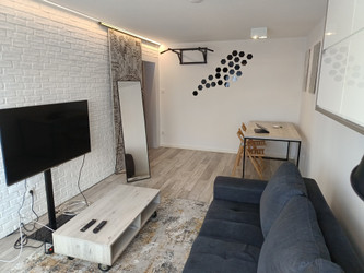 Mieszkanie łódzkie
Łódź
Bałuty
Bałuty Zachodnie Do wynajęcia 1700 PLN 48 m2 