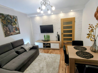 Mieszkanie mazowieckie
Radom
Ustronie Na sprzedaż 348 000 PLN 54 m2 