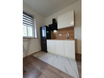 Mieszkanie łódzkie
tomaszowski
Tomaszów Mazowiecki Do wynajęcia 1650 PLN 40 m2 