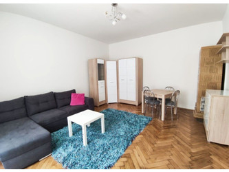 Mieszkanie małopolskie
Kraków
Stare Miasto Do wynajęcia 2700 PLN 35 m2 