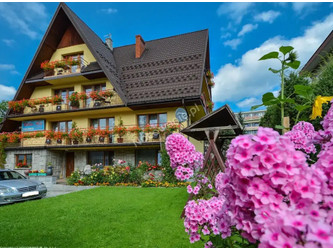 Dom małopolskie
tatrzański
Zakopane Na sprzedaż 5 600 000 PLN 300 m2 