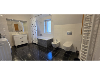 Mieszkanie małopolskie
Kraków Do wynajęcia 3300 PLN 60 m2 